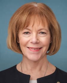 Official portrait of Tina Smith